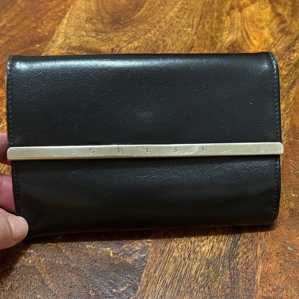 Vintage Guess Trifold Wallet